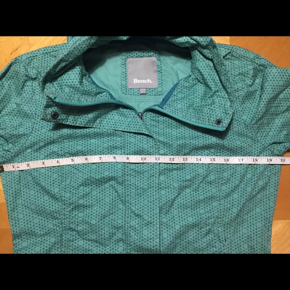 NWOT-Bench BBQ Jacket - Picture 4 of 4